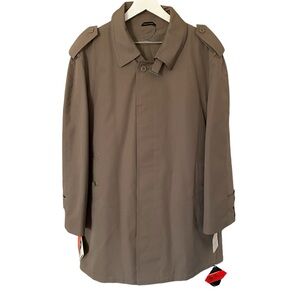 Vintage NWT Oleg Cassini Signature Collection Schmidt Thermolite Coat Size 44